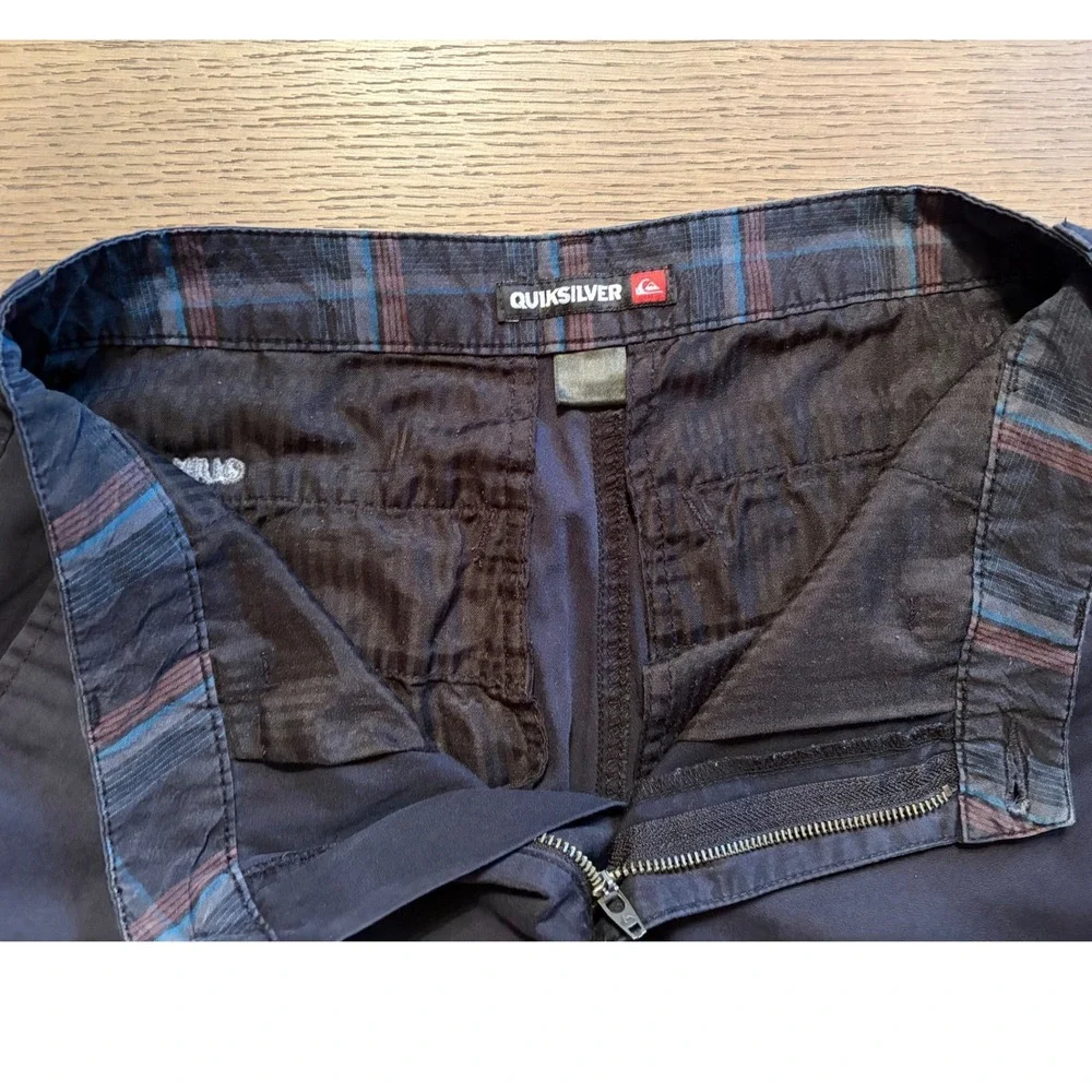 Quiksilver flat front